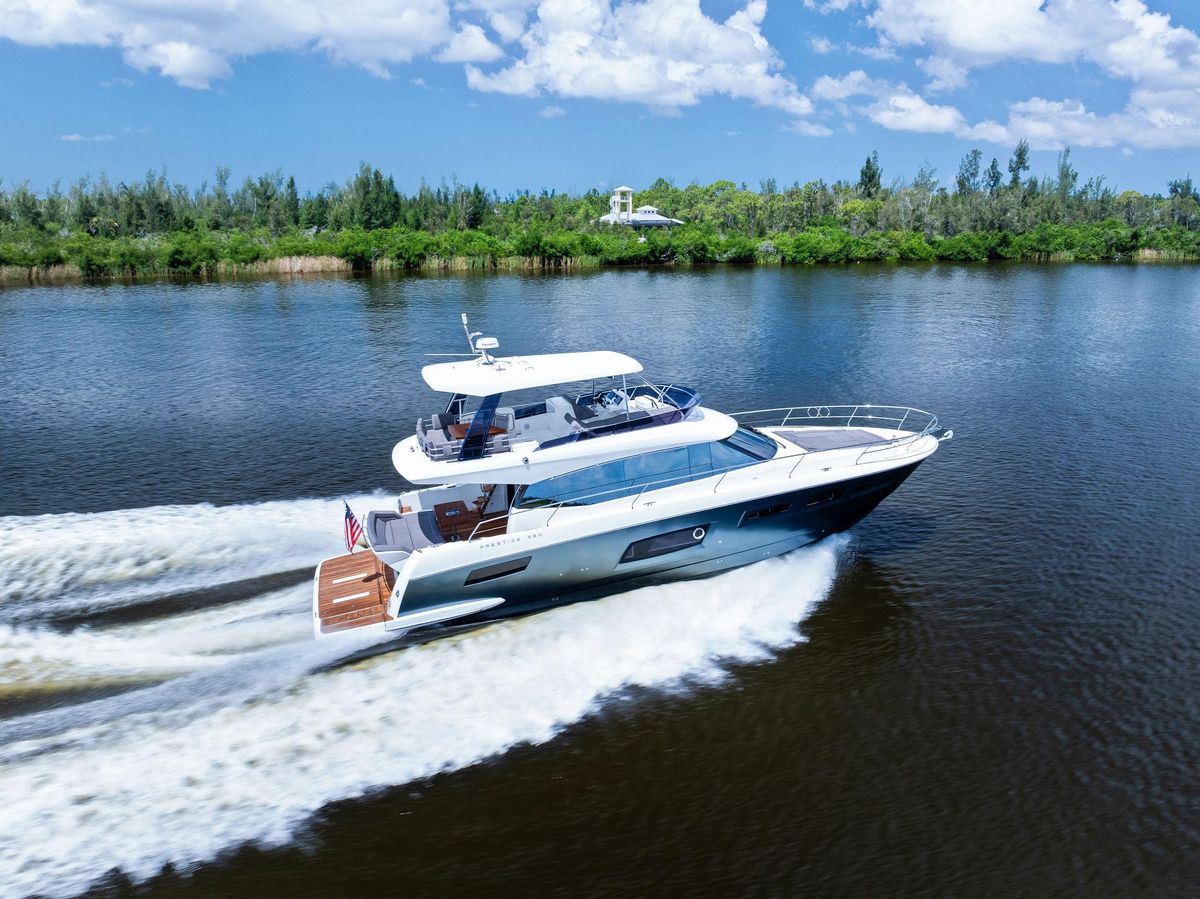 2017 Prestige 59 