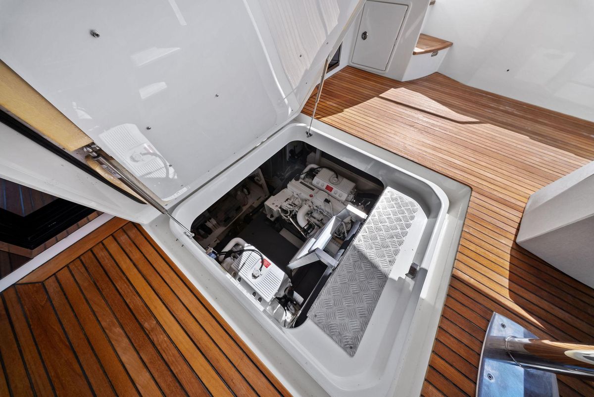 2017 Prestige 59 