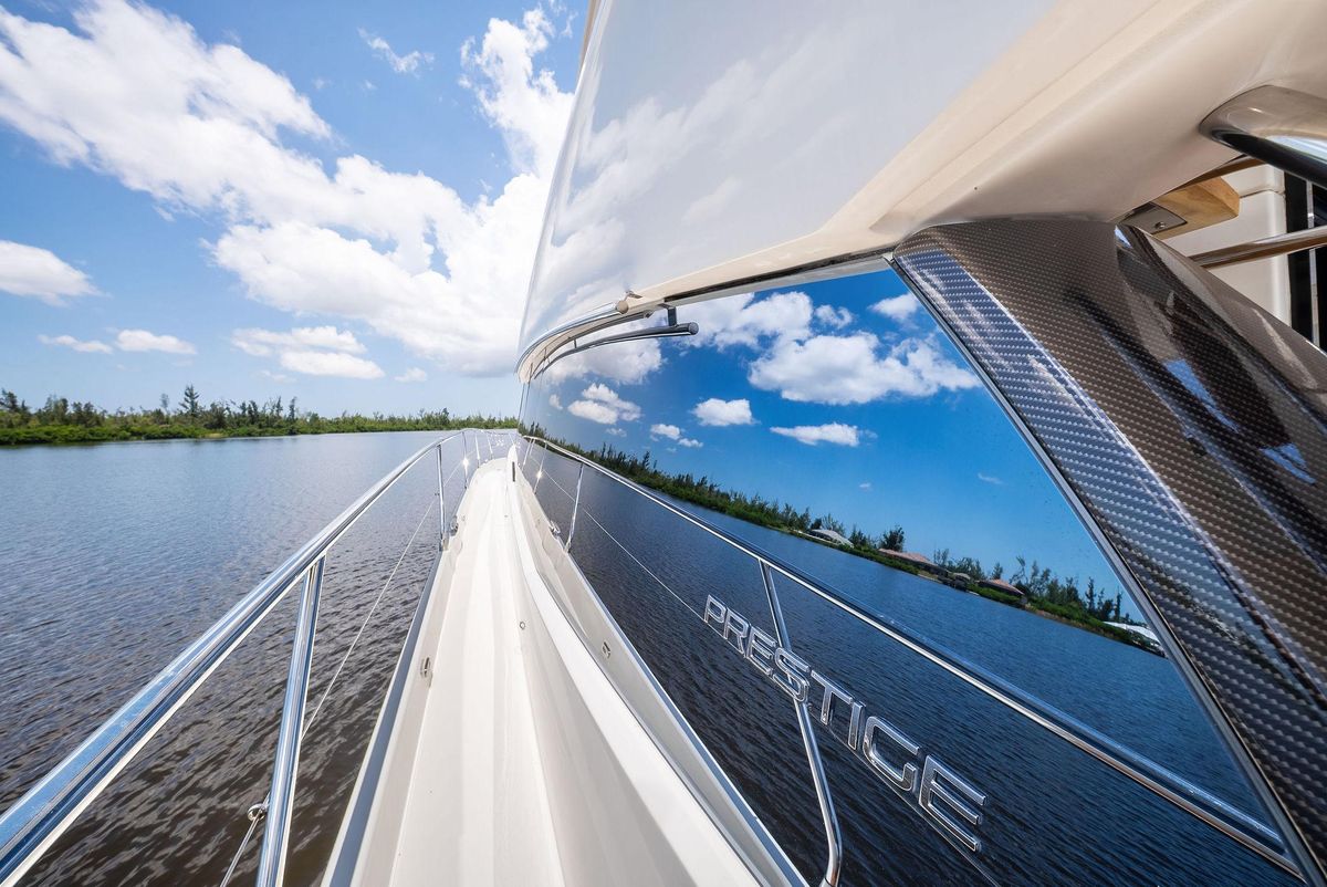 2017 Prestige 59 
