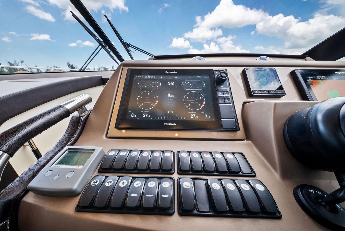 2017 Prestige 59 