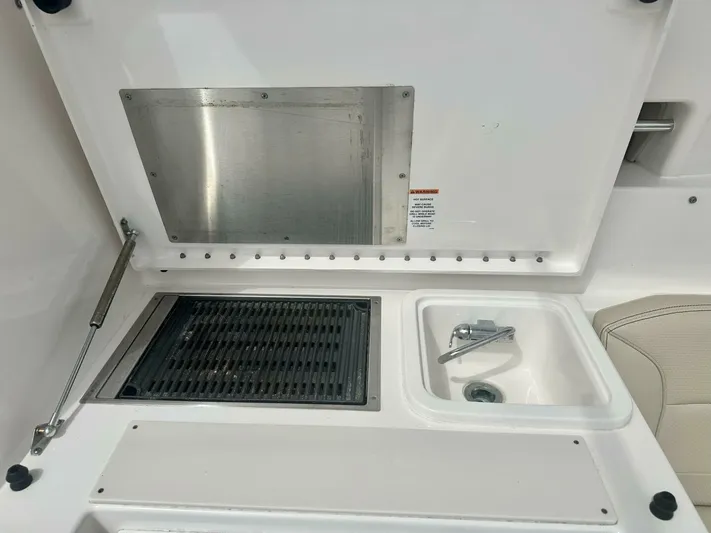 Dunn Working Yacht Photos Pics 2018 Pursuit Os 355 - Image 9