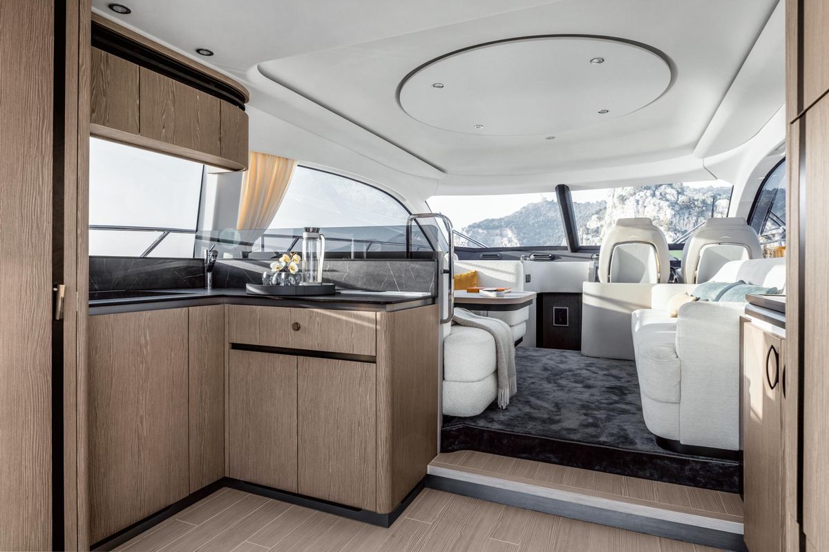 2024 Azimut 55 
