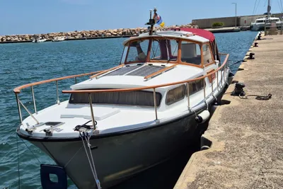 1977 Custom 28