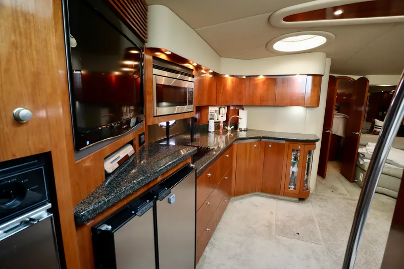 Overdraft Yacht Photos Pics 