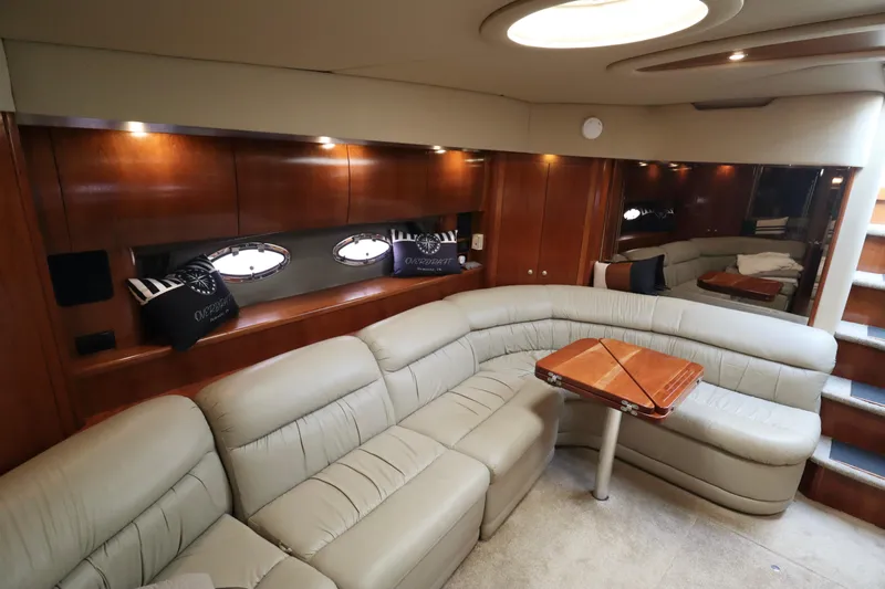 Overdraft Yacht Photos Pics 