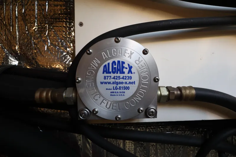 Overdraft Yacht Photos Pics 