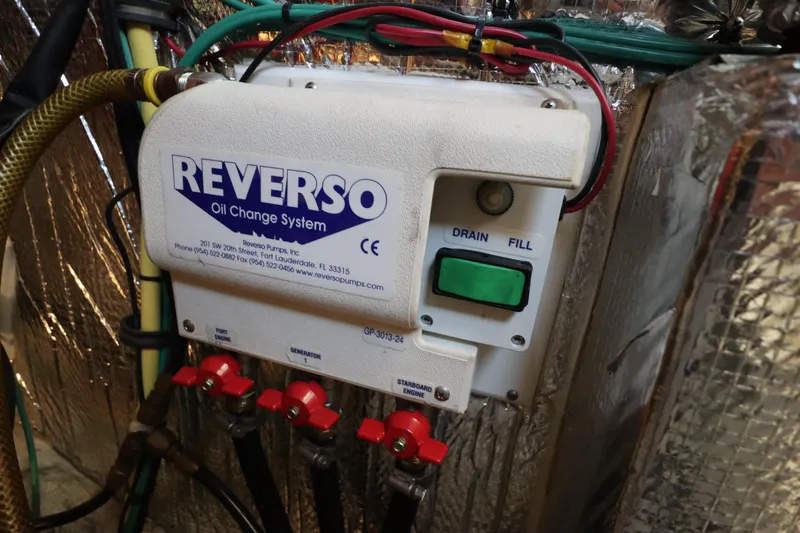 Overdraft Yacht Photos Pics 