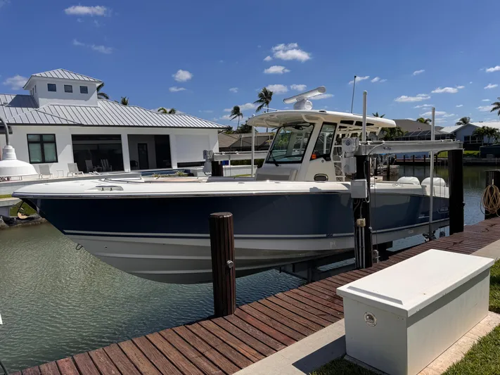 The Manhatten Project Yacht Photos Pics 