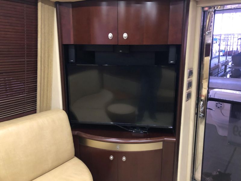 2006 Sea Ray 58 Sedan Bridge