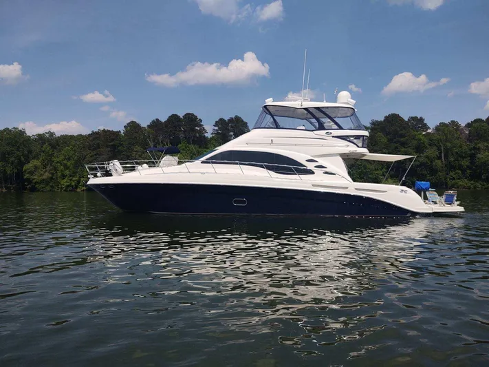 Cashed Out Yacht Photos Pics 