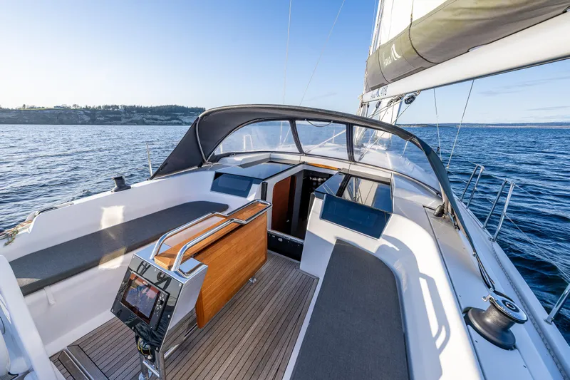 Dragon Fly Yacht Photos Pics 2019 Hanse 418 sailboat cockpit with modern design on open water.