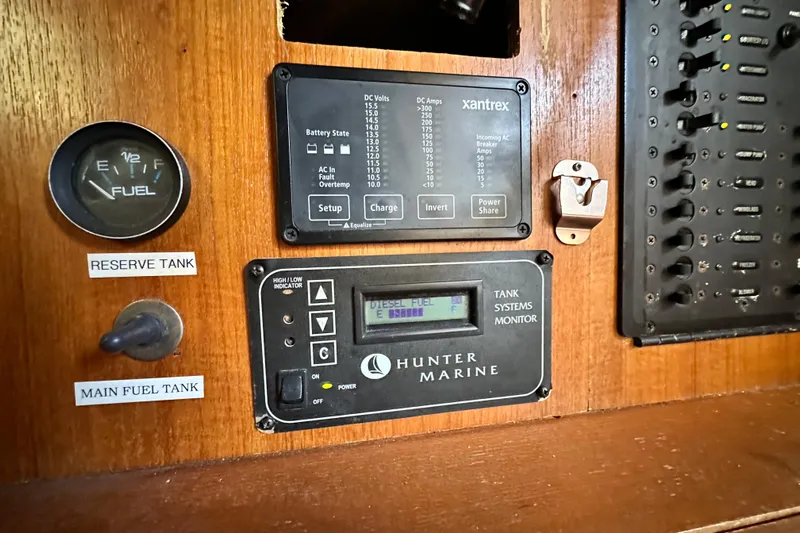 Solimar Yacht Photos Pics Control panel of a 2005 Hunter 41 AC sailboat with fuel and tank monitors.