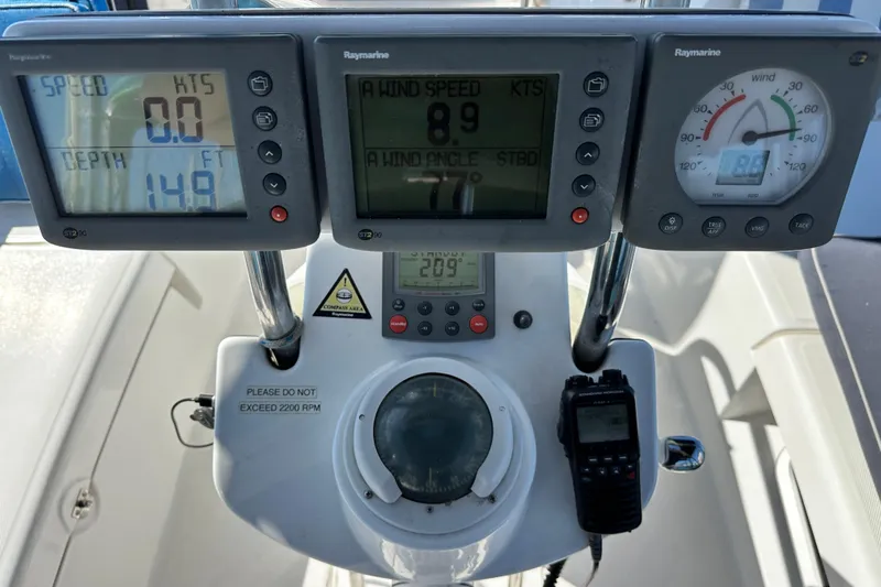 Solimar Yacht Photos Pics Control panel of a 2005 Hunter 41 AC sailboat with navigation instruments.