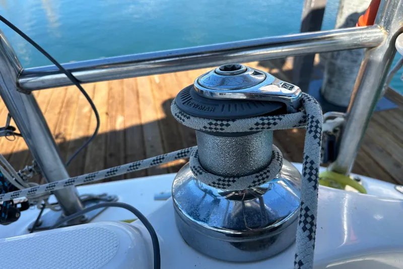 Solimar Yacht Photos Pics Sailboat winch with rope on a 2005 Hunter 41 AC, dockside view.