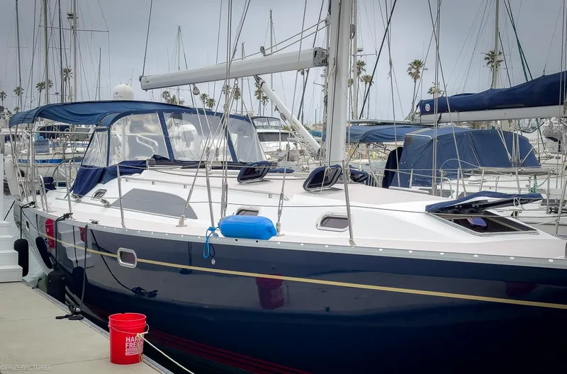 Kinship Ll Yacht Photos Pics 