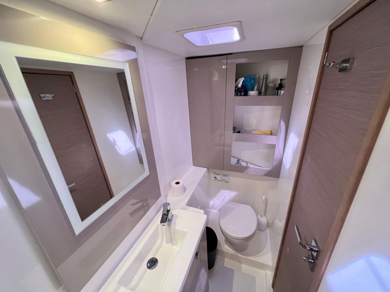 2020 Fountaine Pajot Lucia 40