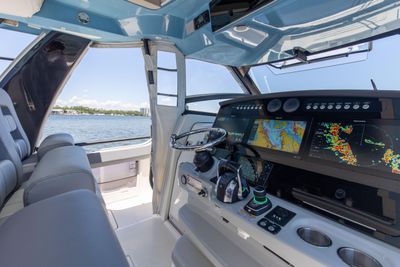 Yacht