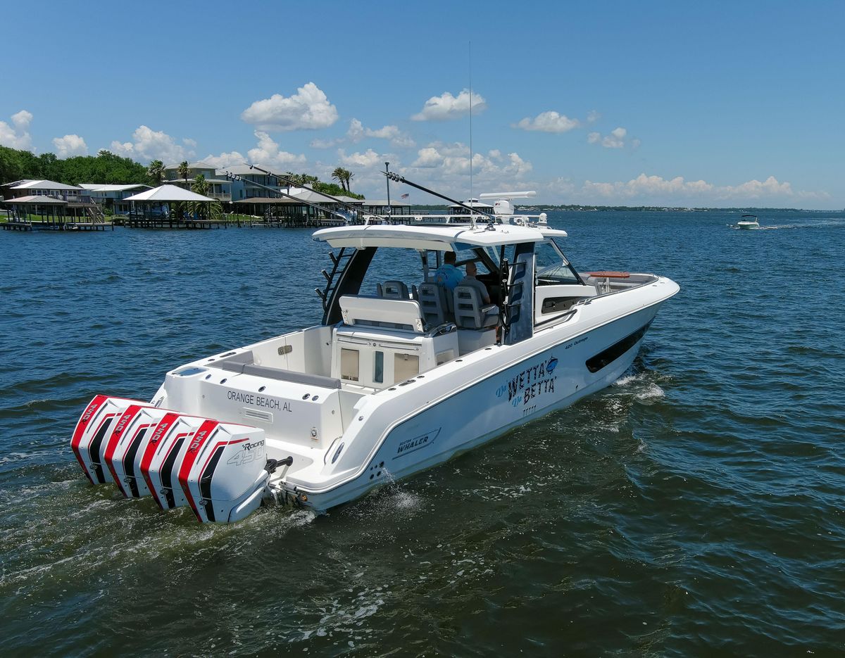 2021 Boston Whaler 42 