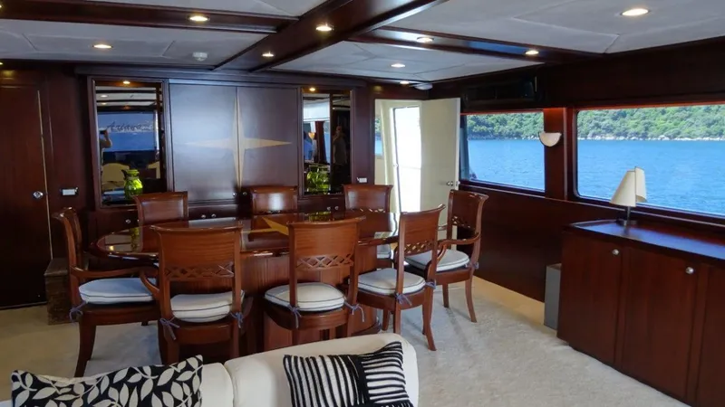 Ariana Yacht Photos Pics 