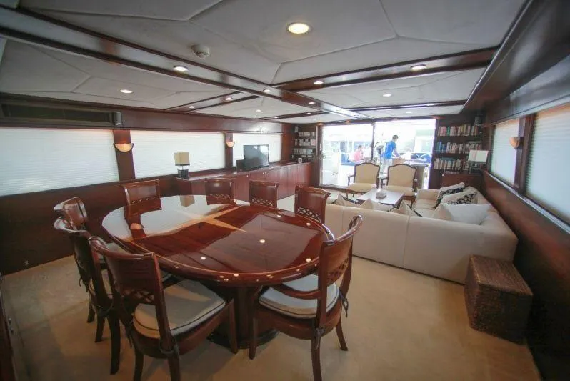 Ariana Yacht Photos Pics 