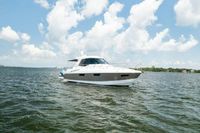 2011 Cruisers Yachts Cantius