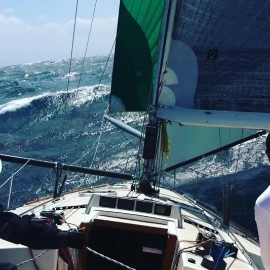 Medusa Yacht Photos Pics Sailing a 1996 Santa Cruz 52 yacht in rough seas.