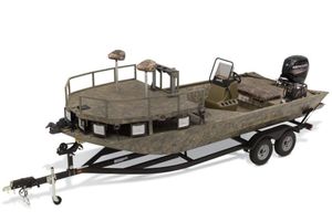 2025 Tracker GRIZZLY® 2072 CC Sportsman boat on trailer, camo design, dual axles.