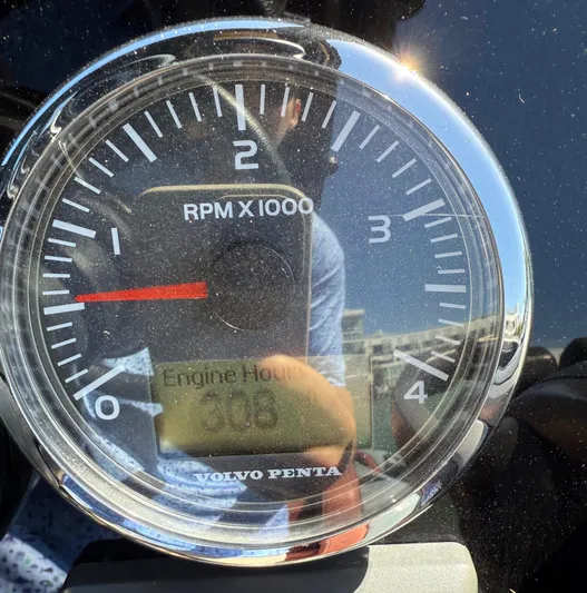B-offline Yacht Photos Pics Close-up of a Volvo Penta RPM gauge on a 2019 SACS Rebel 40 boat.