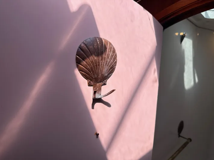 Gonzo Yacht Photos Pics 