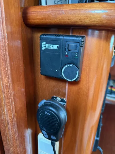 Gonzo Yacht Photos Pics 