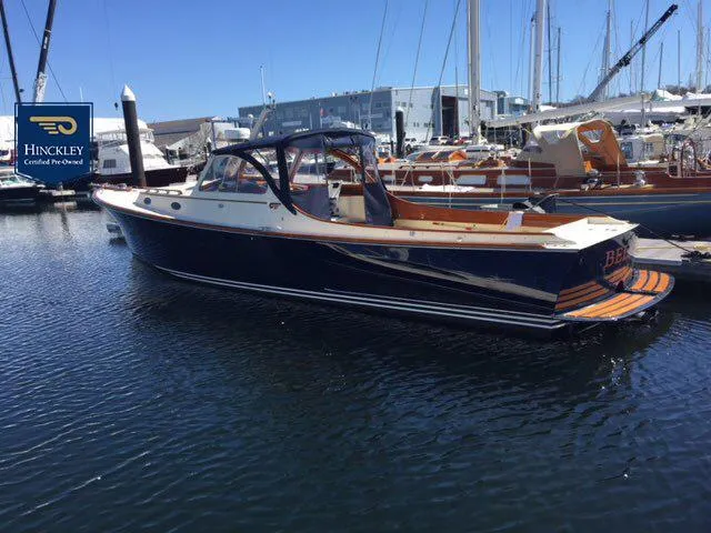 Belle Yacht Photos Pics 