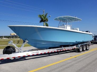 2018 34' 5'' Contender-35 ST Boca Raton, FL, US
