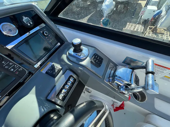  Yacht Photos Pics Control panel of a 2014 Formula 350 Crossover Bowrider boat.