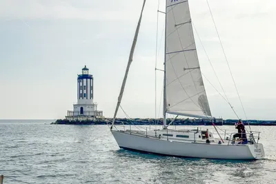 Sailboat Racing Sloop