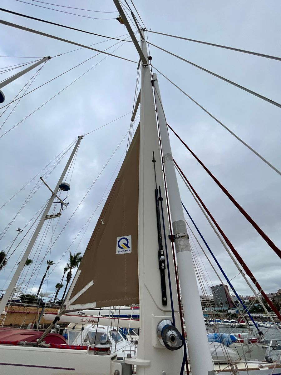 2007 Amel 56 