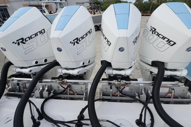  Yacht Photos Pics 2025 Fountain 38 SCX with four powerful Racing 500 outboard engines.