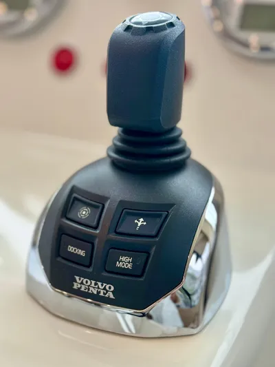  Yacht Photos Pics Volvo Penta joystick control on 2016 Cranchi Eco Trawler 53 Long Distance.