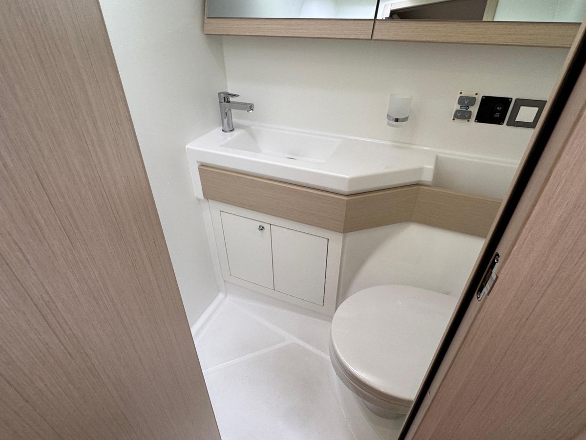 2021 Beneteau 47 