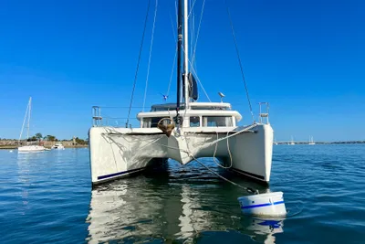 Lagoon 420