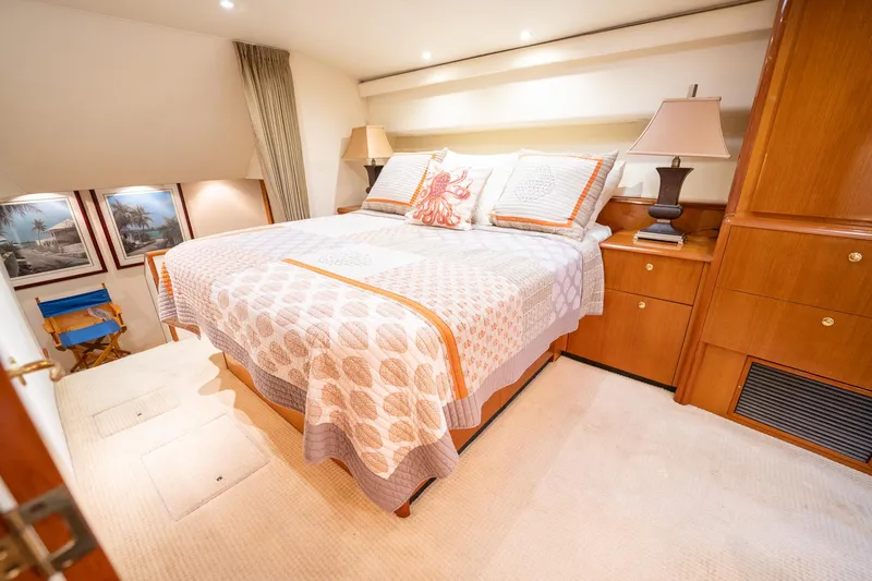 Engage2 Yacht Photos Pics 