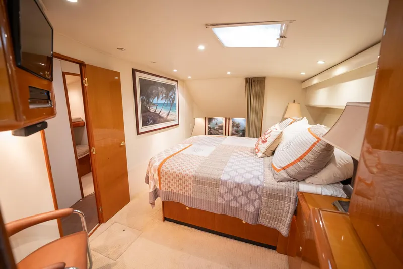 Engage2 Yacht Photos Pics 