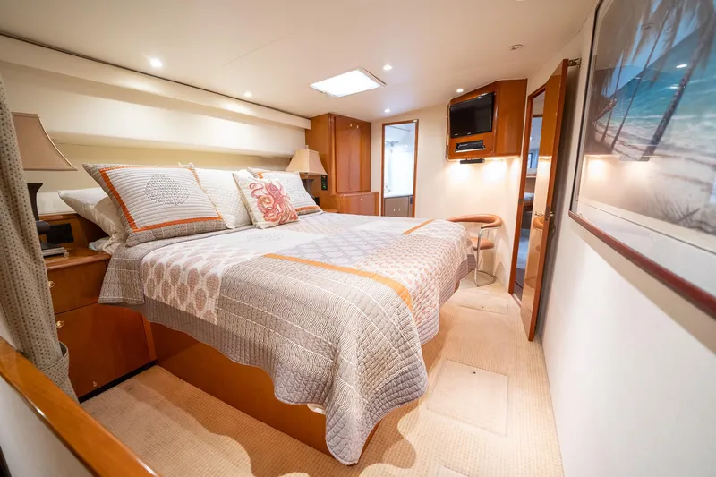 Engage2 Yacht Photos Pics 