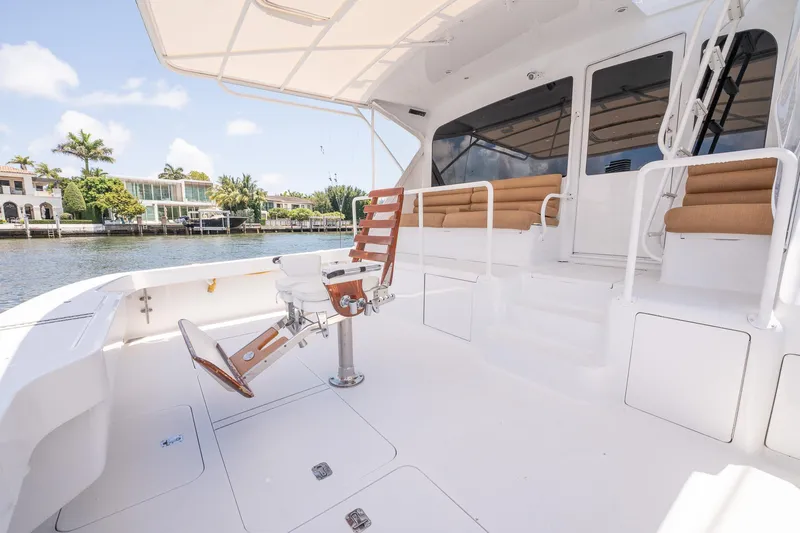 Engage2 Yacht Photos Pics 