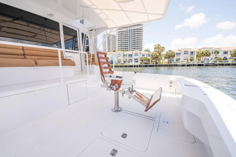 Engage2 Yacht Photos Pics 