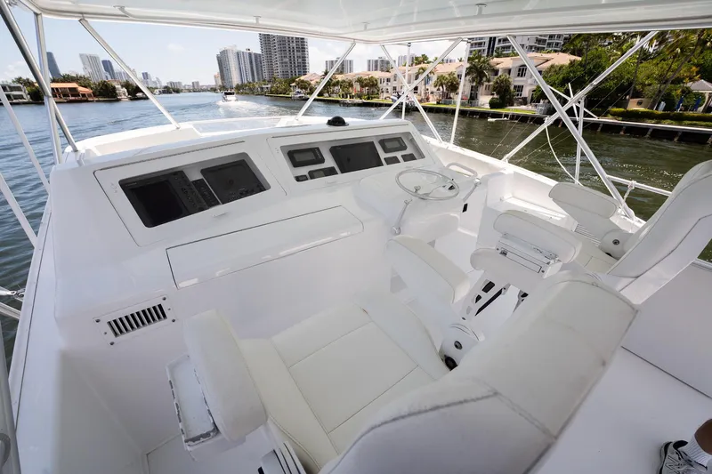 Engage2 Yacht Photos Pics 