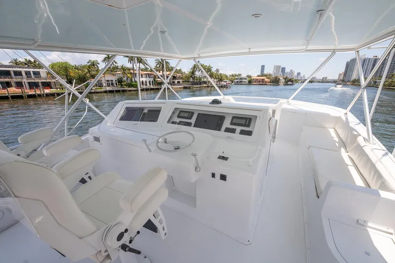 Engage2 Yacht Photos Pics 