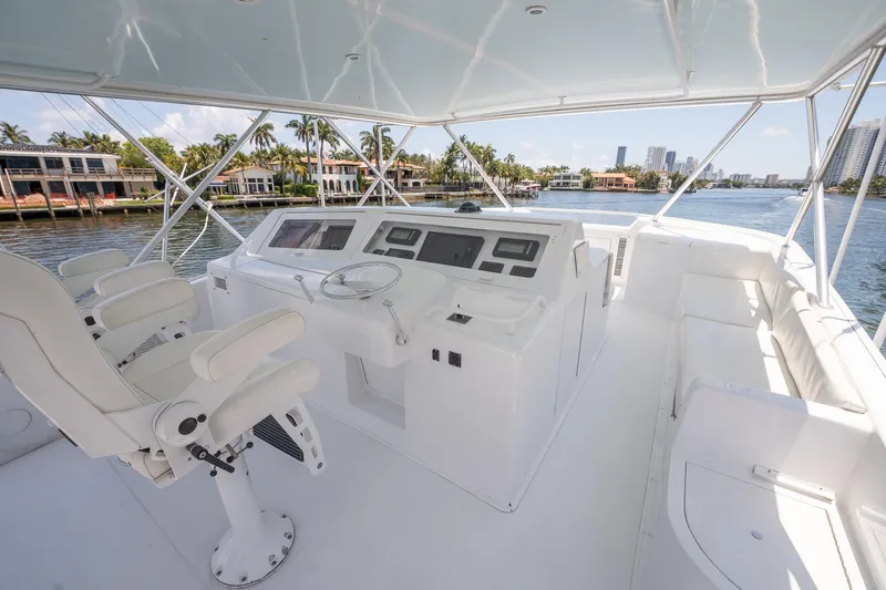 Engage2 Yacht Photos Pics 