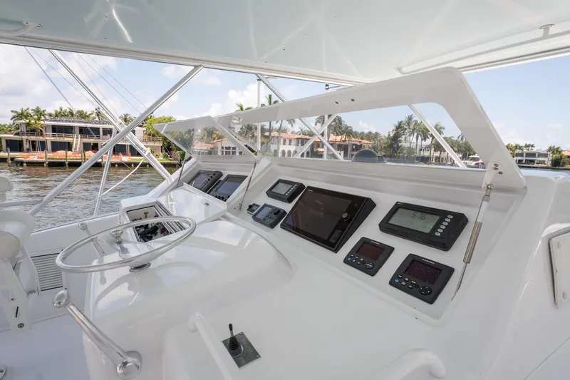 Engage2 Yacht Photos Pics 