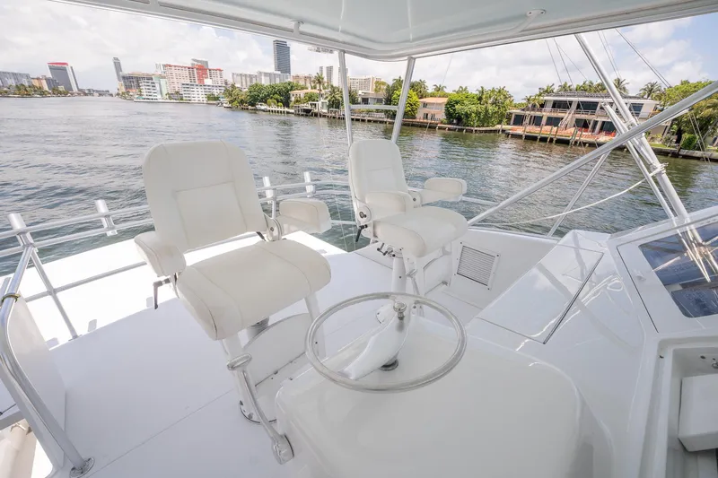 Engage2 Yacht Photos Pics 