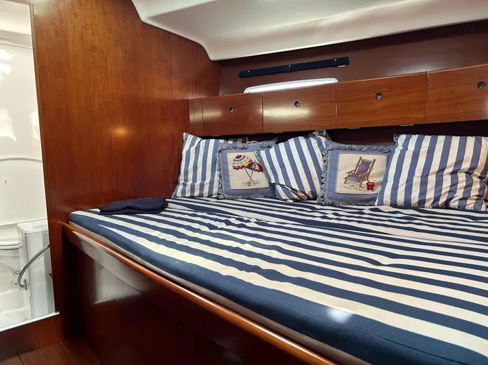 Veronese Yacht Photos Pics 